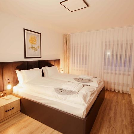Haven Hotels - Hotel Dona Bergisch Gladbach Eksteriør billede