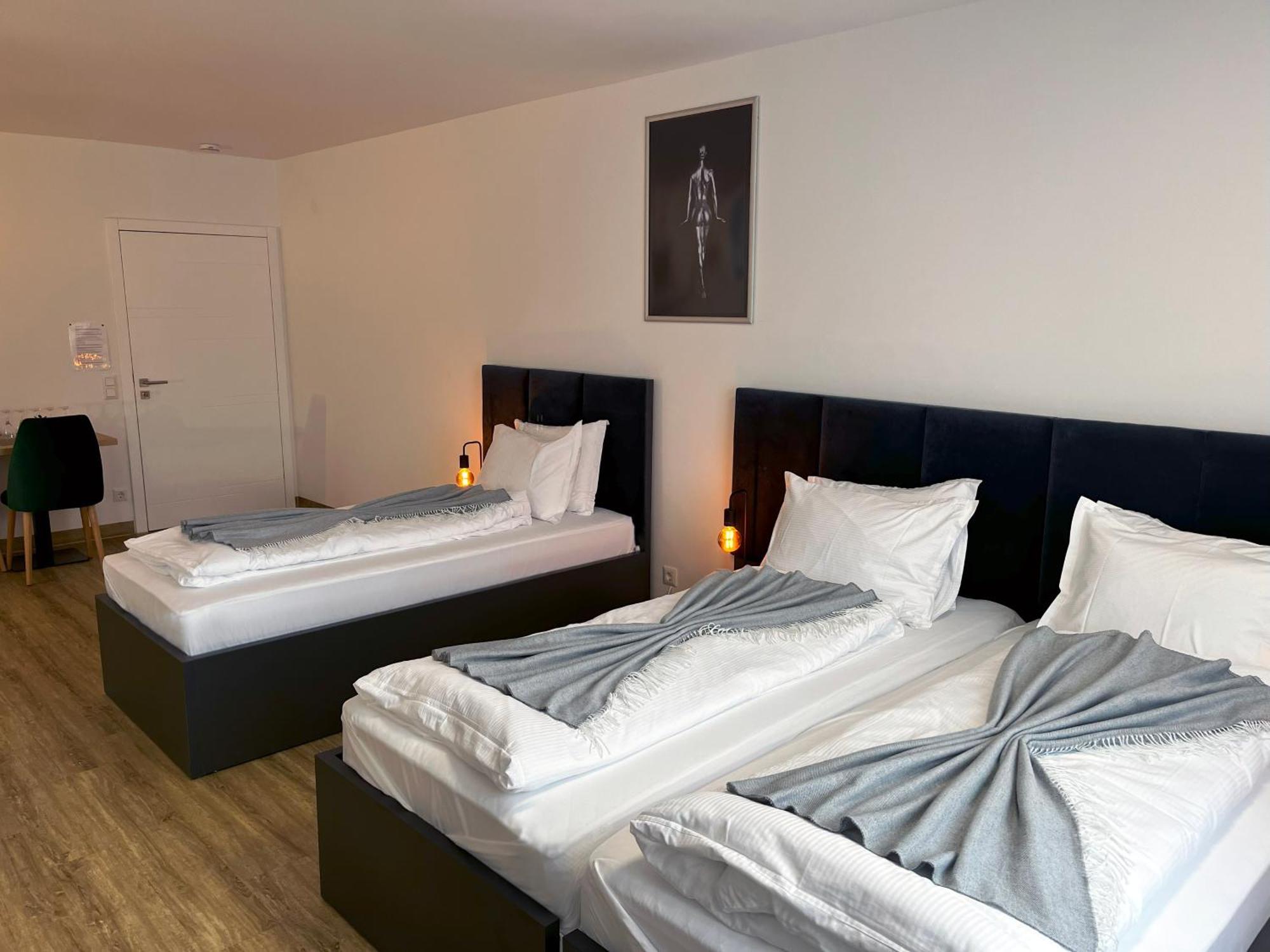 Haven Hotels - Hotel Dona Bergisch Gladbach Eksteriør billede