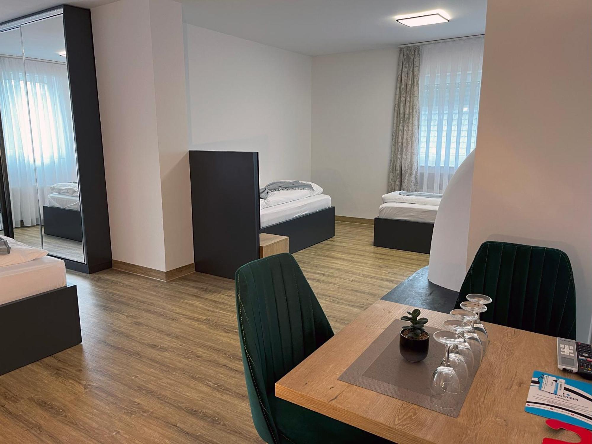 Haven Hotels - Hotel Dona Bergisch Gladbach Eksteriør billede