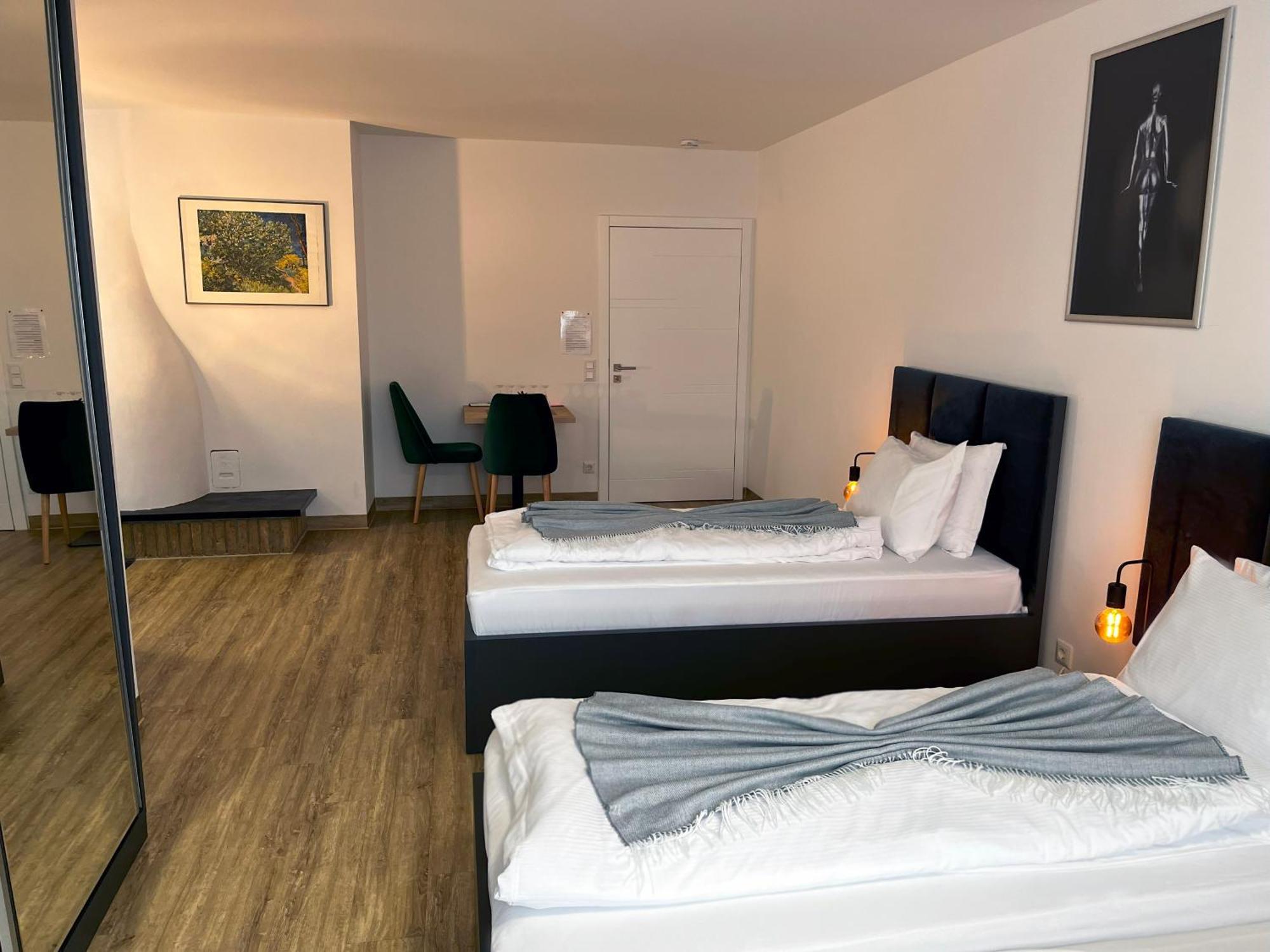 Haven Hotels - Hotel Dona Bergisch Gladbach Eksteriør billede