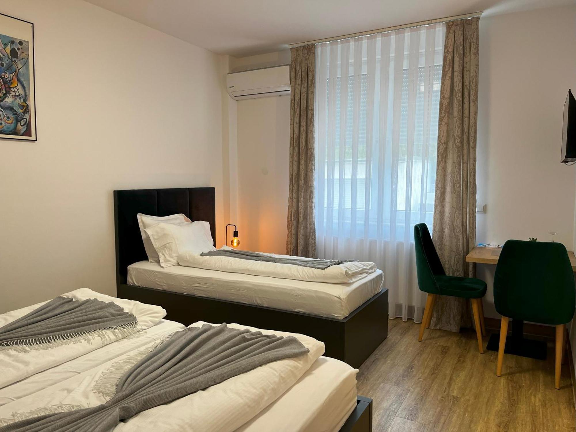Haven Hotels - Hotel Dona Bergisch Gladbach Eksteriør billede