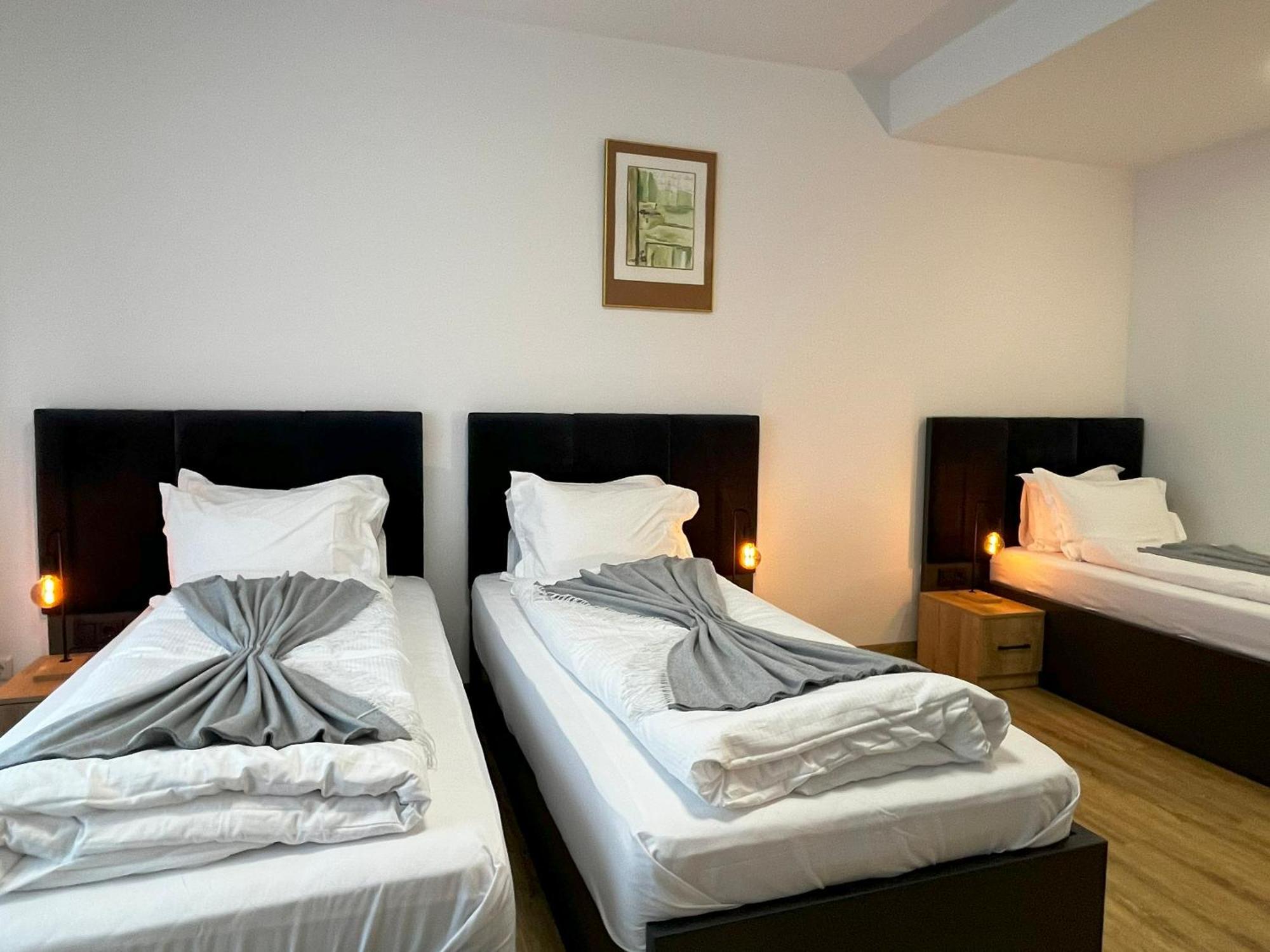 Haven Hotels - Hotel Dona Bergisch Gladbach Eksteriør billede