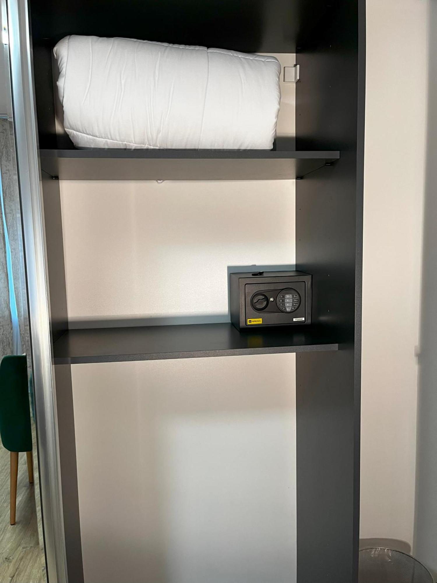 Haven Hotels - Hotel Dona Bergisch Gladbach Eksteriør billede