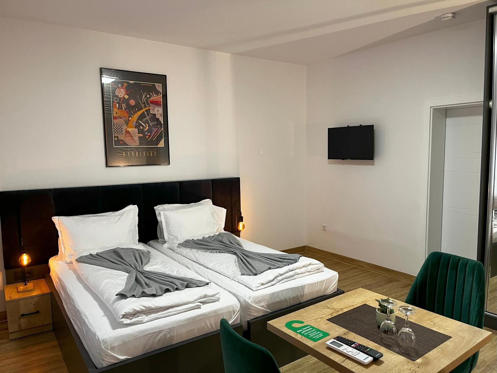 Haven Hotels - Hotel Dona Bergisch Gladbach Eksteriør billede
